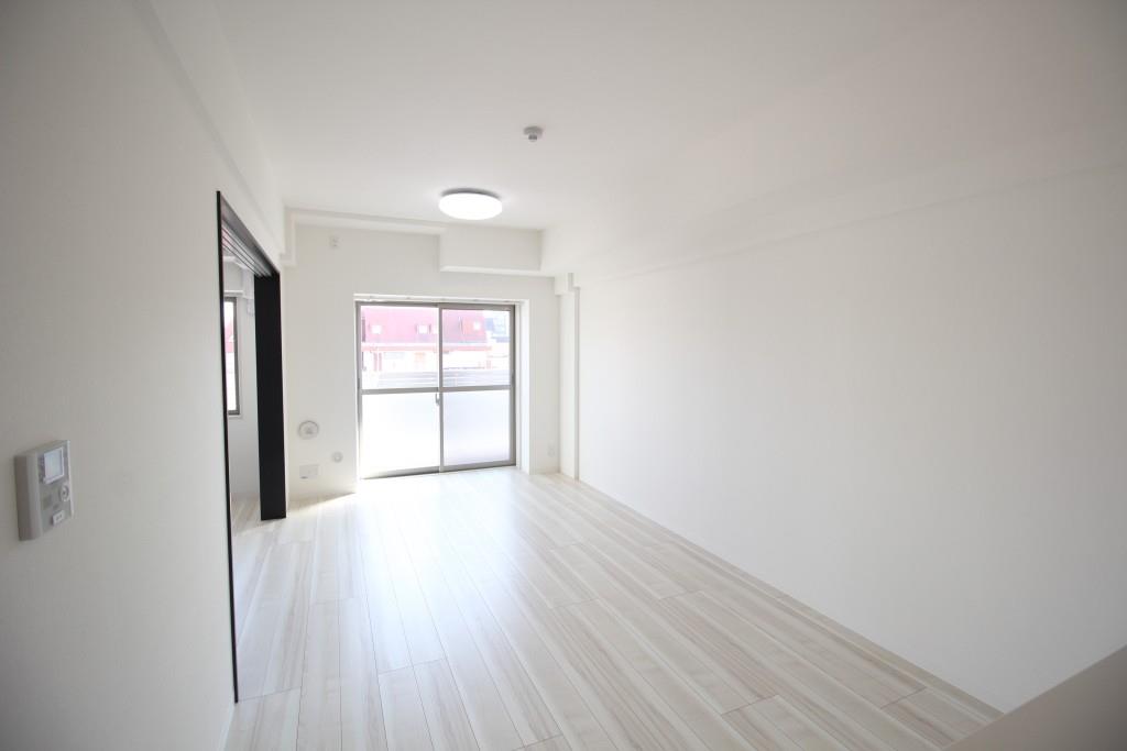 Cosmo study hills リビング