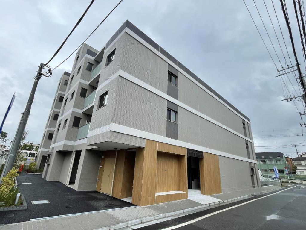GARDEN COURT A 西高島平 外観写真