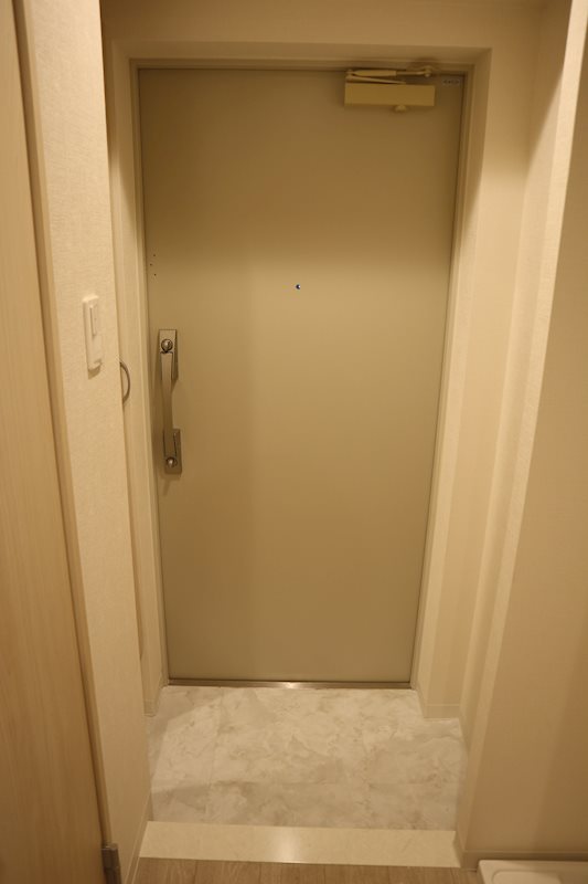 プレジール練馬北町 玄関