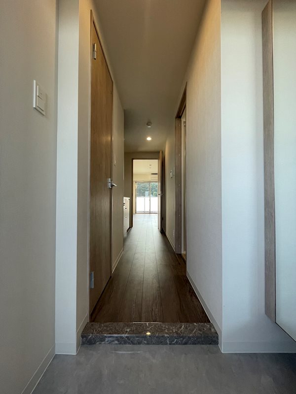 ジュネス稲城 玄関