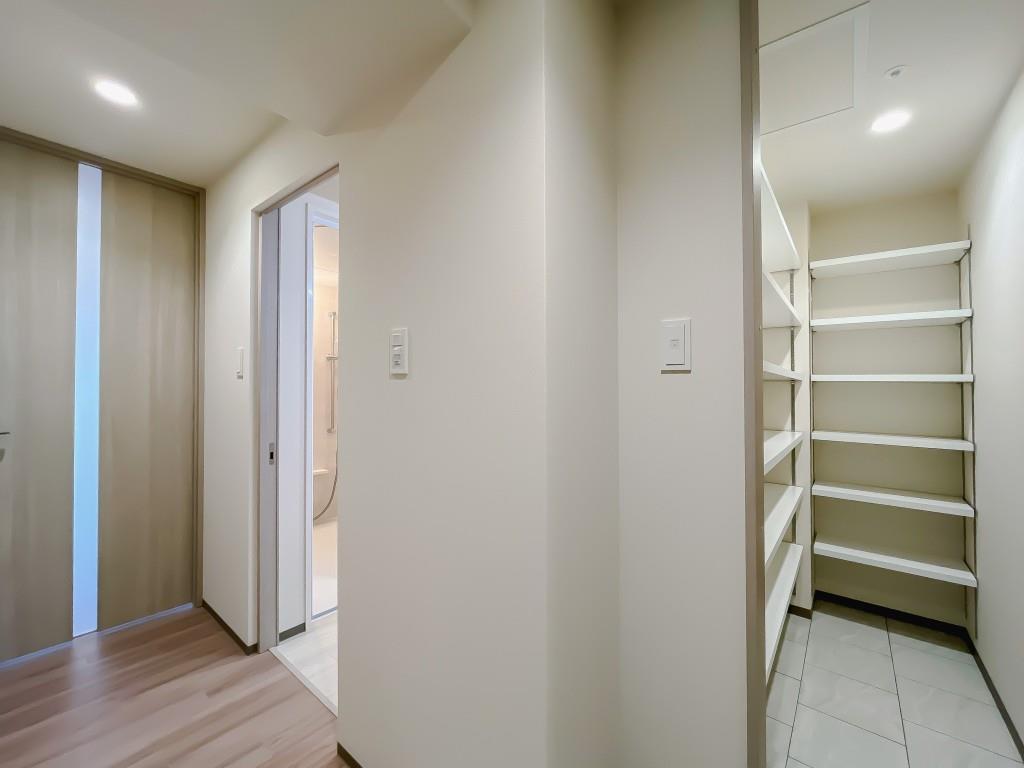 セイワパレス大阪城南 玄関