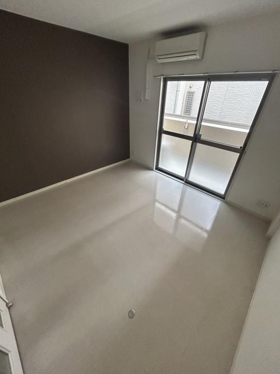 メゾンhana hana ベッドルーム