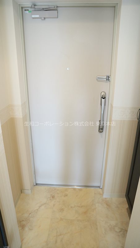 コウジーコート（東京） 玄関