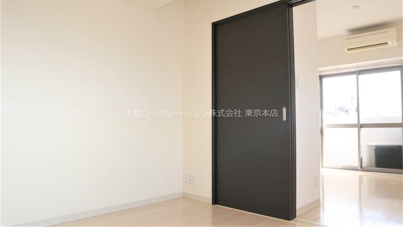 コウジーコート（東京） リビング