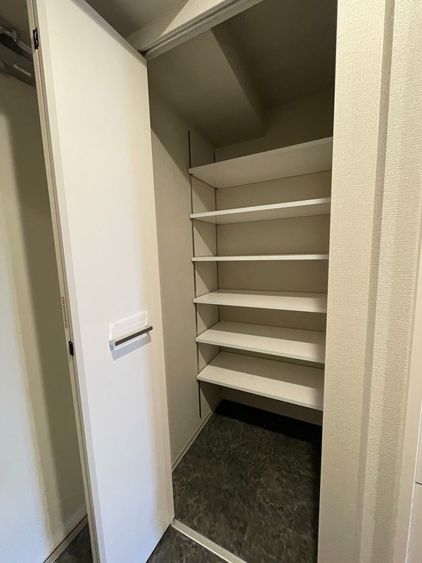 セイワパレス美章園駅前 玄関