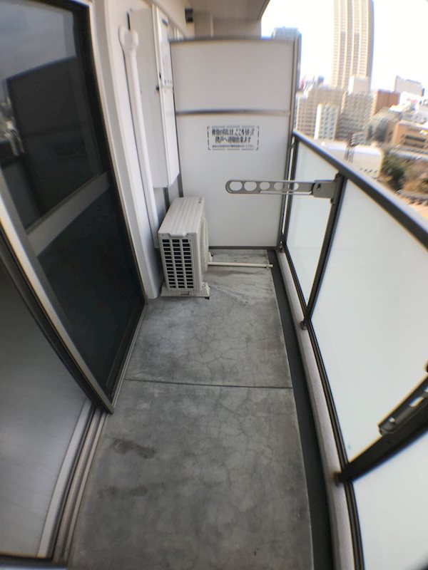 エル･イソベ三宮 ベランダ