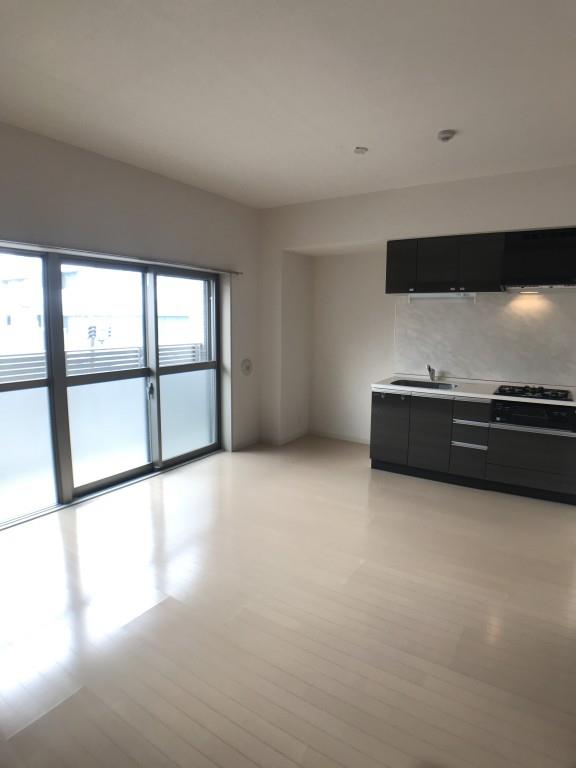 瑞穂フラッツ リビング