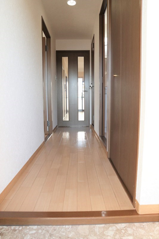 シャンテ小倉 玄関