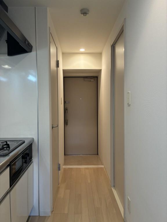 ティーズ ステージ 玄関