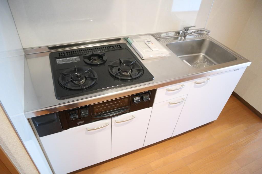 プラム・ガーデン キッチン