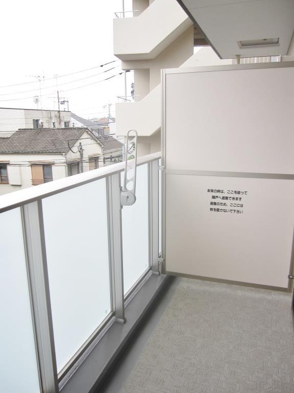 メゾンドフローレ野方 ベランダ