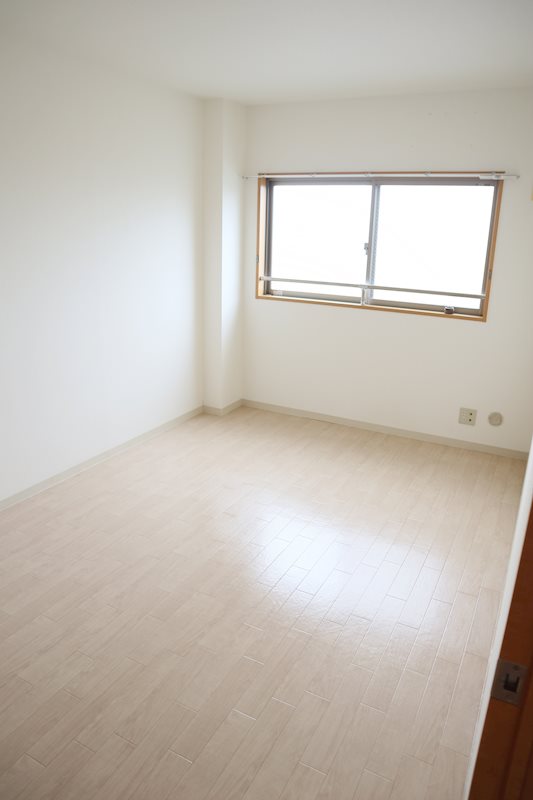 ｸﾞﾗﾝｼｬﾘｵ(香里園) ベッドルーム