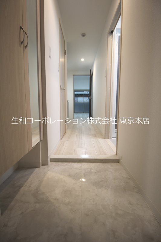 アンファンテーヌ 玄関