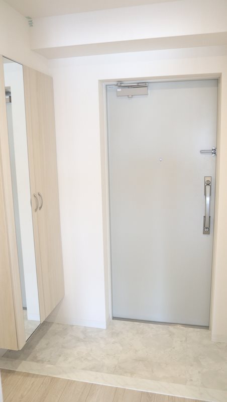 Comfort Residence Nippori（コンフォートレジデンスニッポリ） 玄関