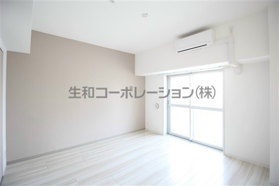 コンパル汐留　(Konparu Shiodome) リビング