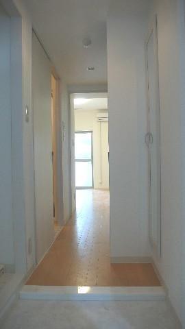 グランディール浅草 玄関