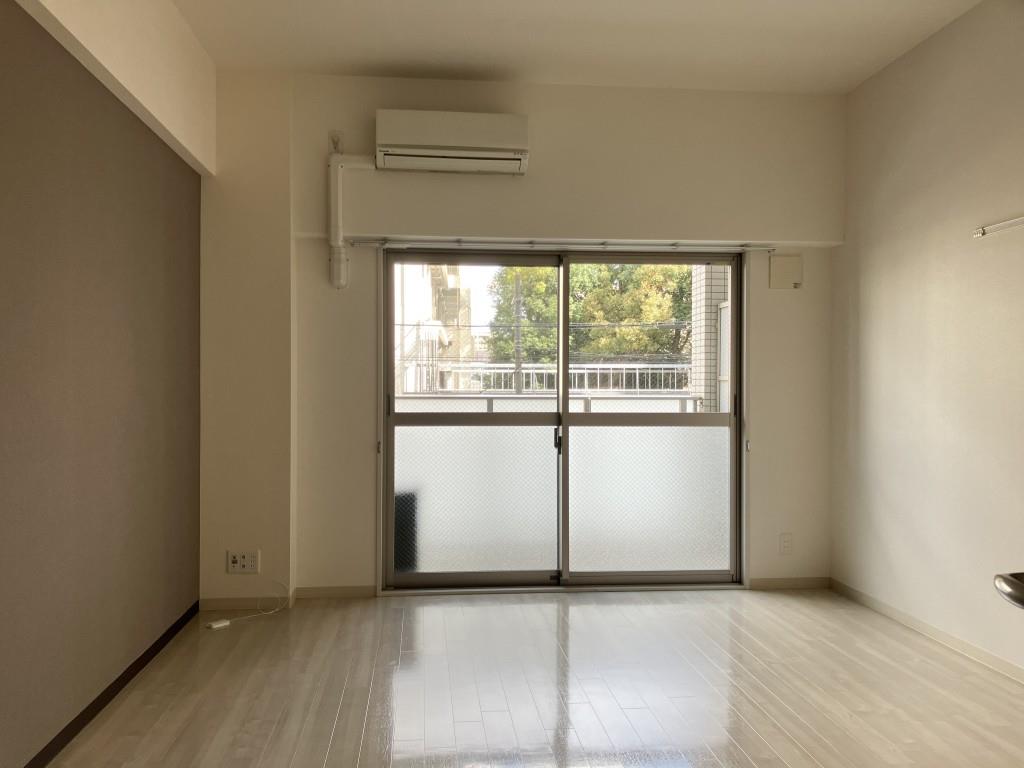 パレー ブランシェ リビング