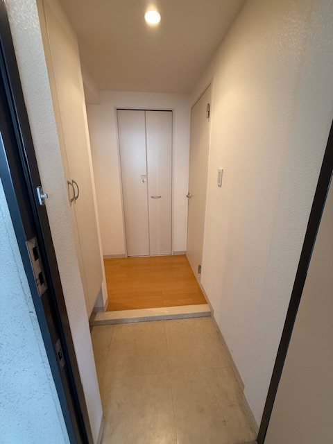 サンライズ・新町大塚ビル 玄関