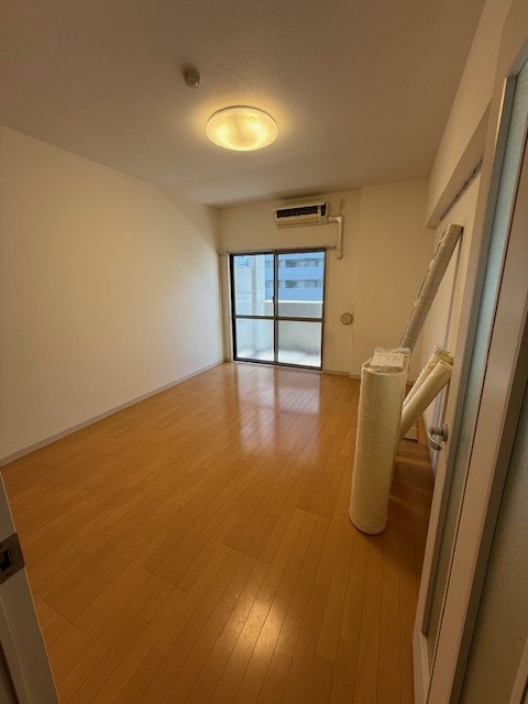 サンライズ・新町大塚ビル ベッドルーム