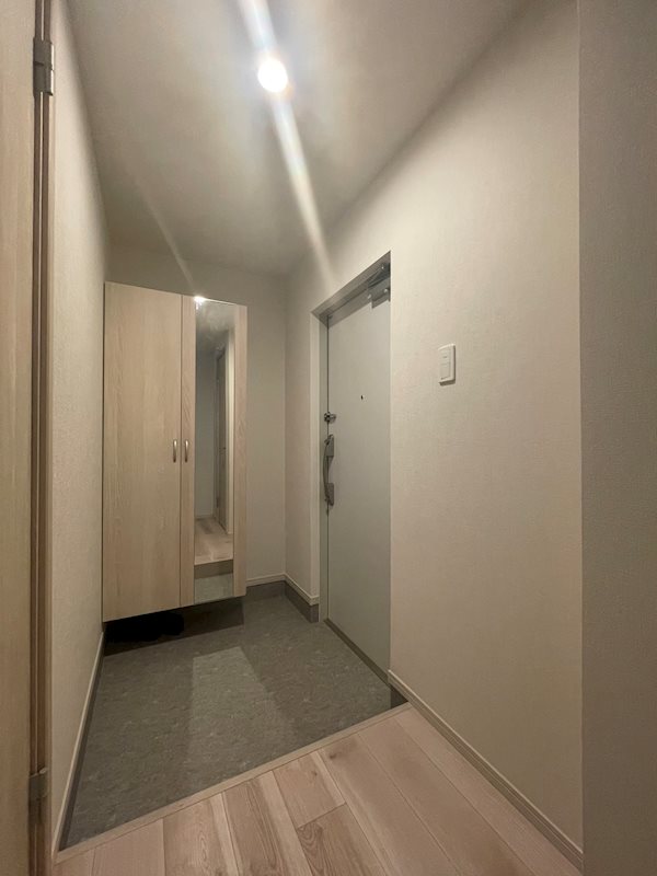 二番館 玄関