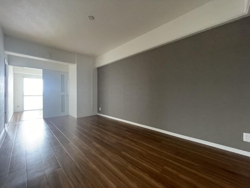 デュエリングナガト リビング