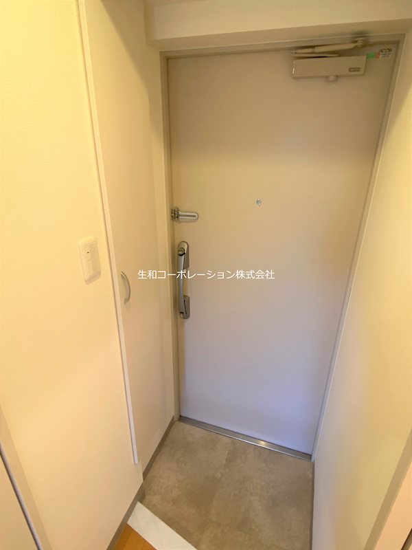 ヒルズ飛鳥山 玄関