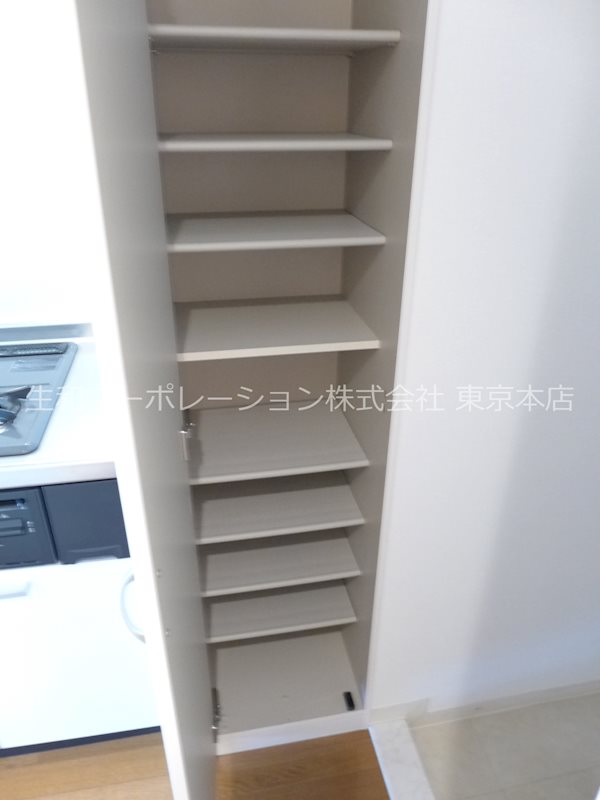 ビンシスターレット 玄関
