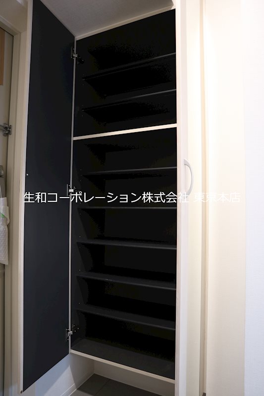 オンズマリーナ浅草 玄関