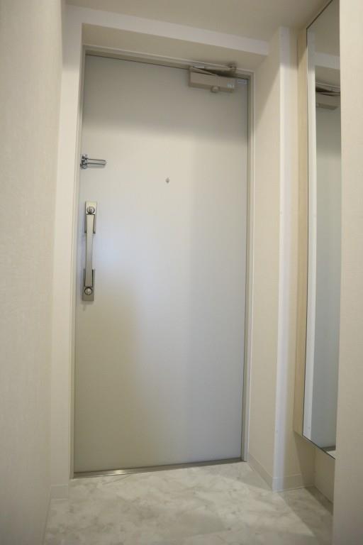 フェリシテオーヴィラージュ 玄関