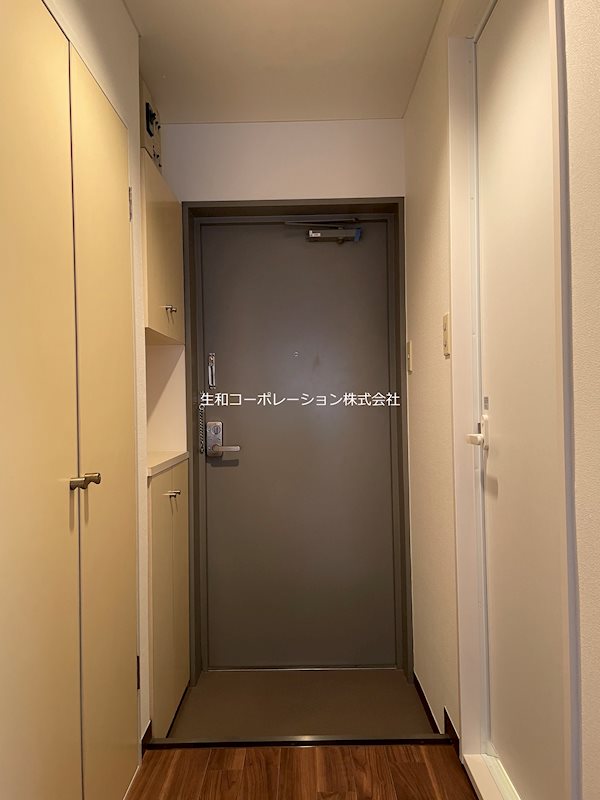 レジデンス自由が丘 玄関