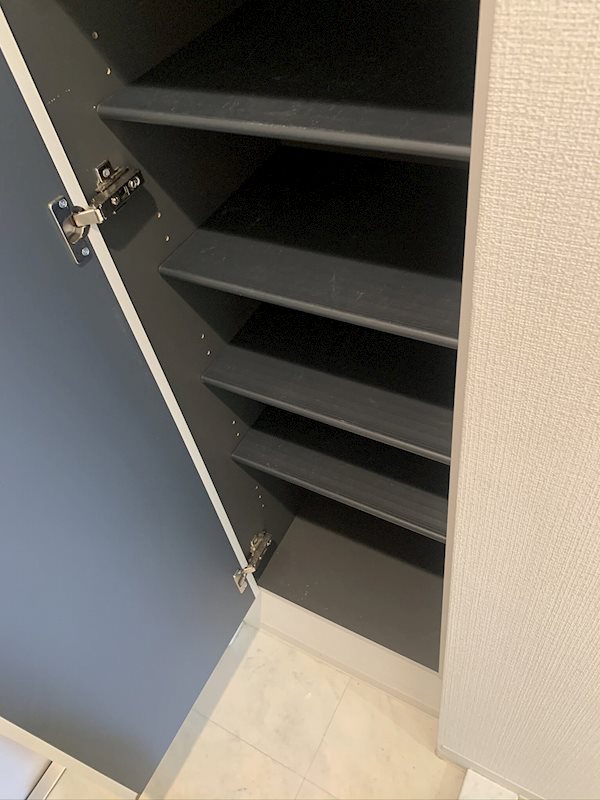 スカイラグーナ 玄関