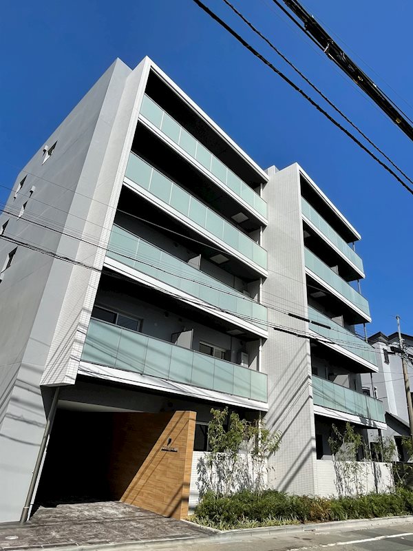 スリージア 外観写真