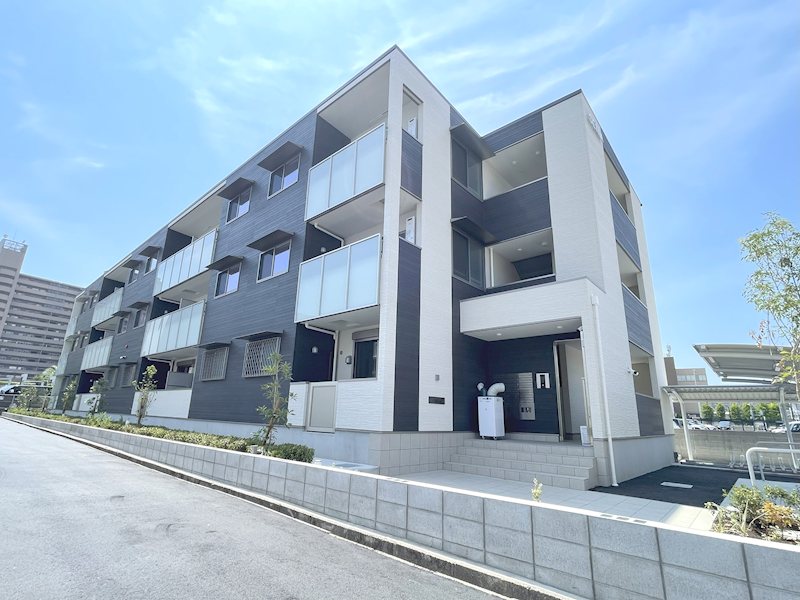 ヴィリアン 302号室 外観