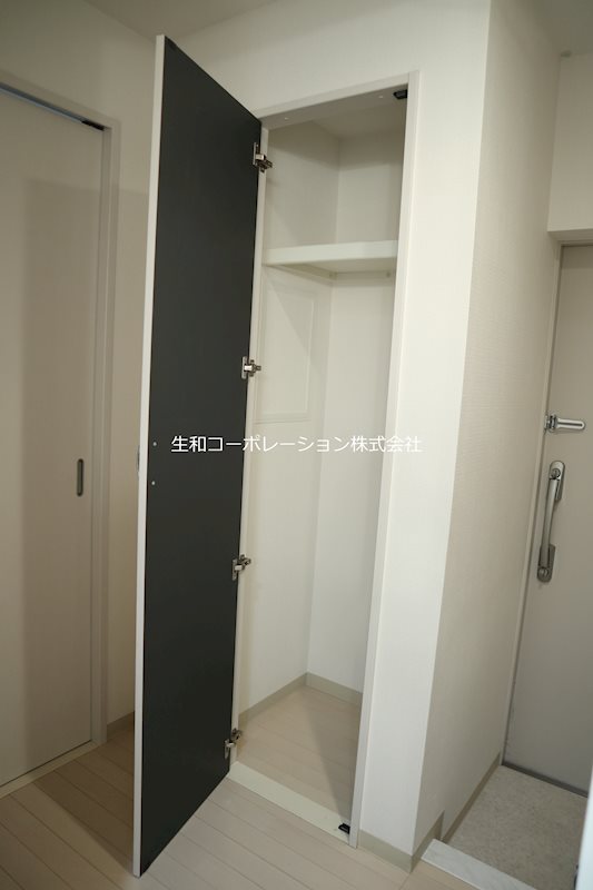 ドルフシロカネ その他8