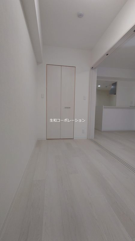 サンセール江坂 ベッドルーム