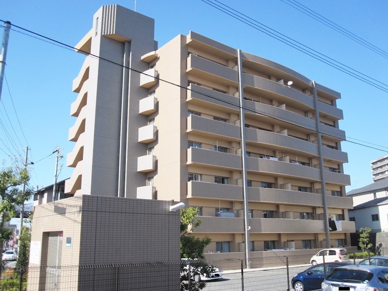シャルマン和泉 外観写真