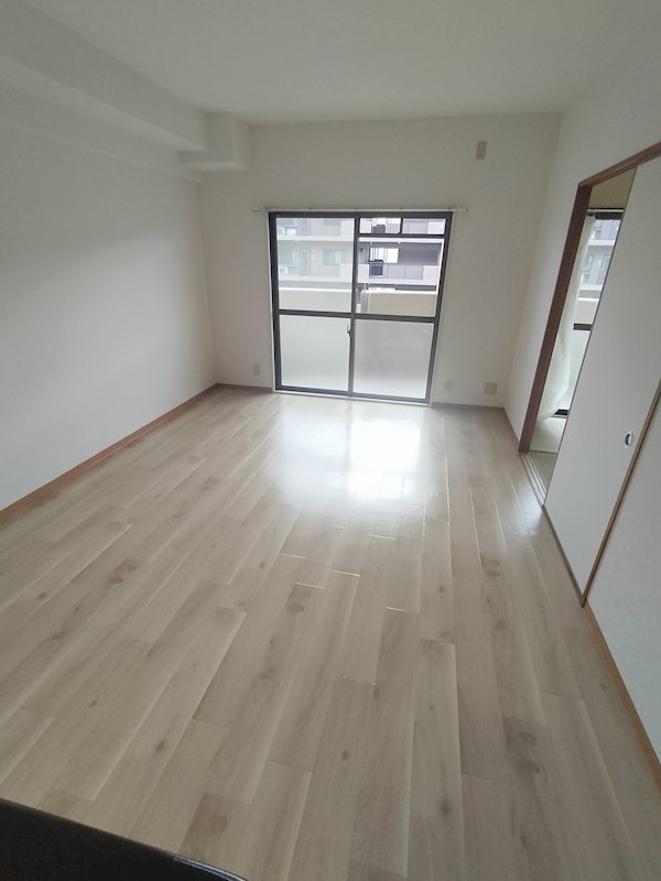 コンフォート和泉 リビング