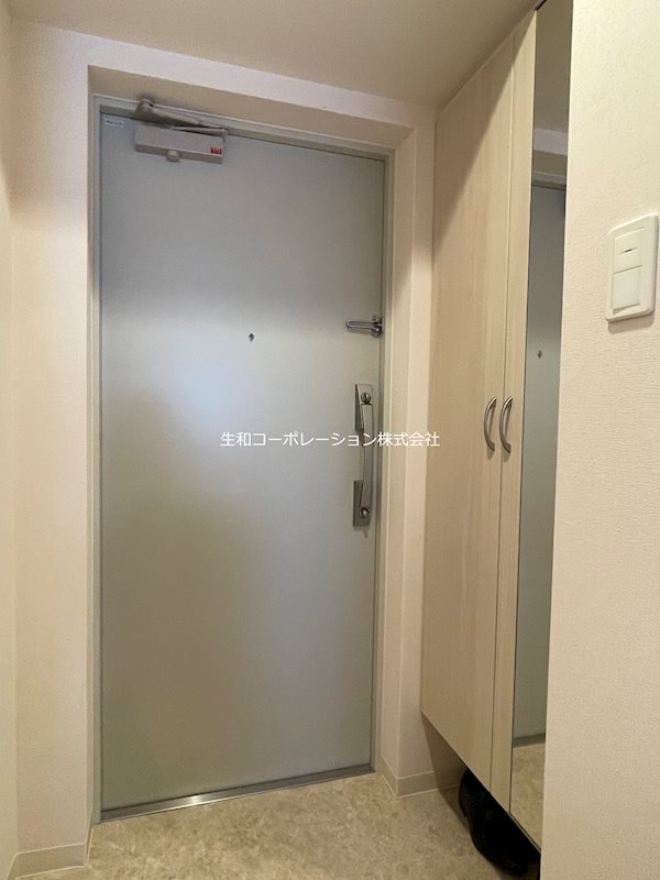 ナナエイニホンバシ（NANAEI 日本橋) 玄関