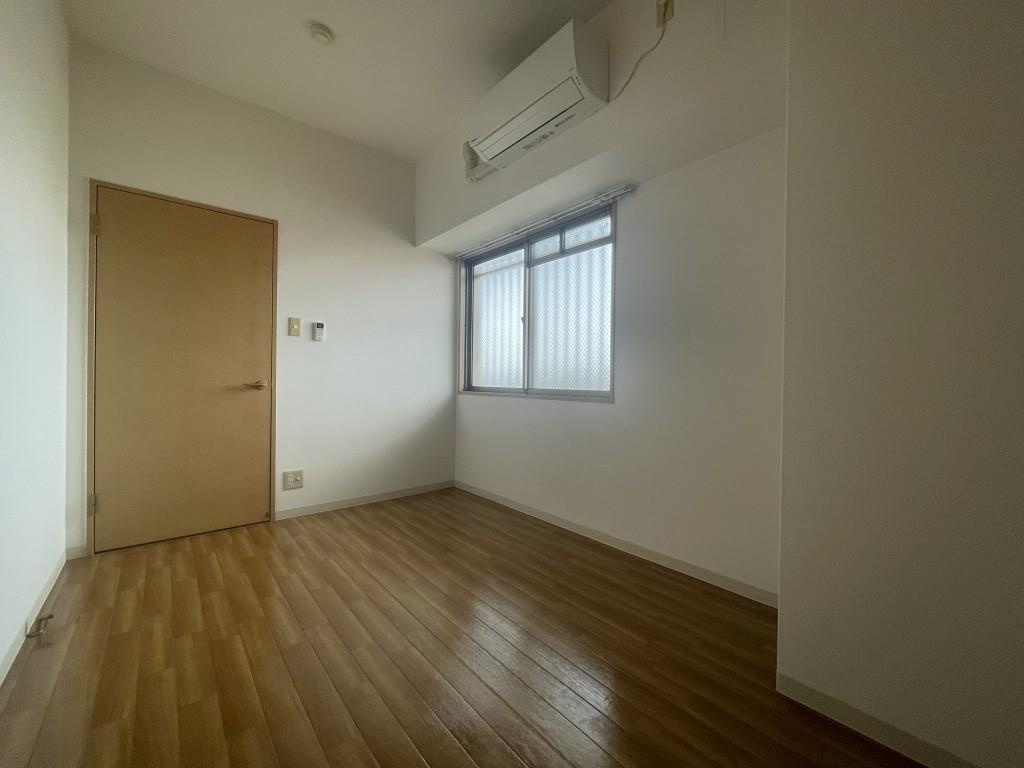 ファミーユ2002 ベッドルーム