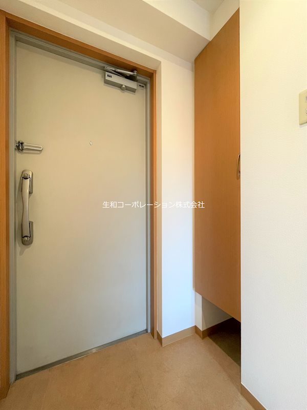 ステラコート桜川 玄関