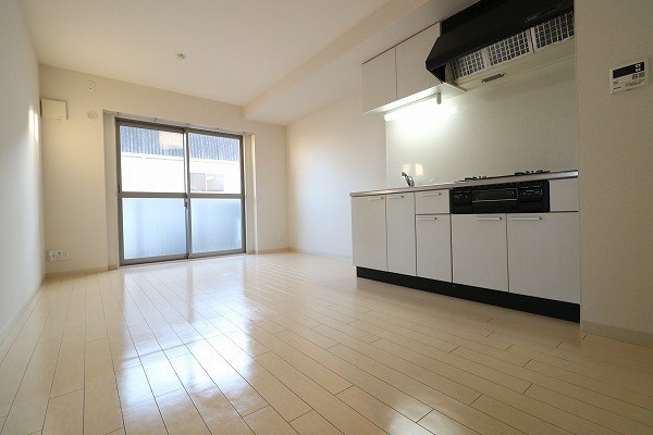 エスポアール西大路 リビング