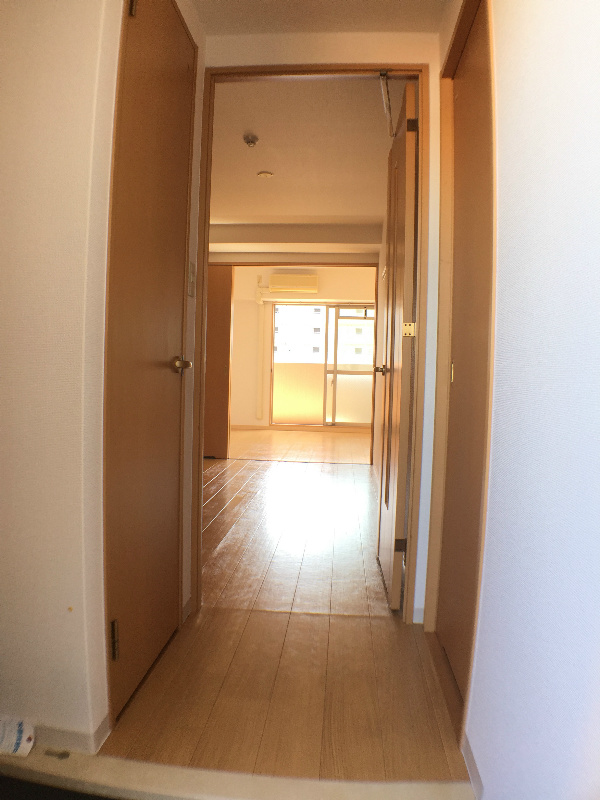 コンフォート23 玄関