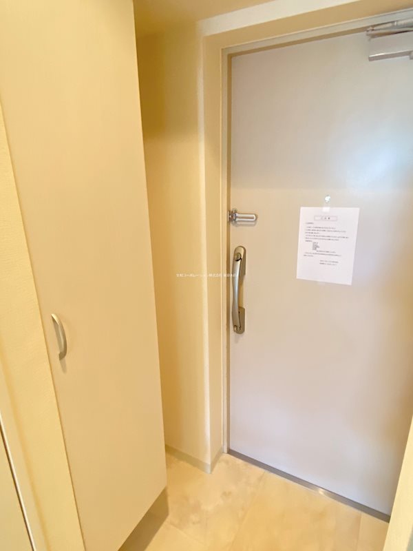 カーサフェリーチェ 玄関