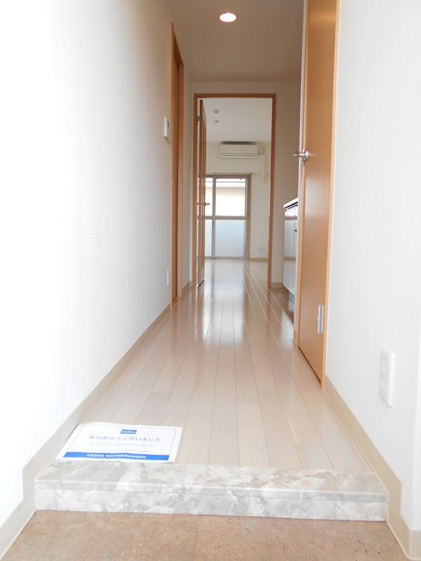 ラヴィ･フォンテーヌ 玄関