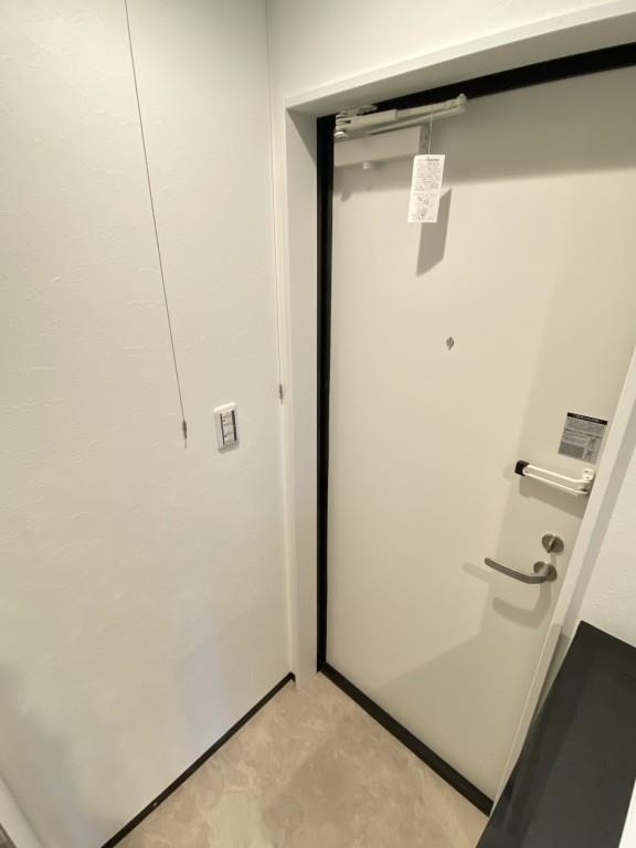 セレリア春日町 玄関