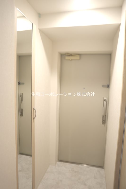 アルシェ新宿 玄関