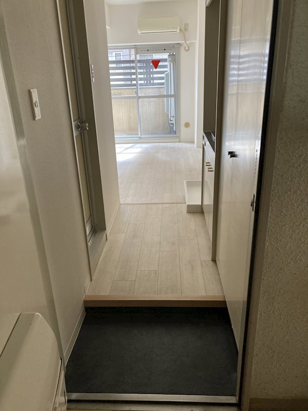 セジュール田町 玄関