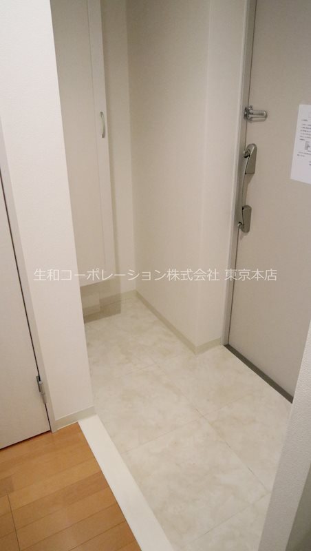 エリジェティートミガヤ 玄関