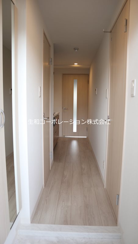 エルアルコン 玄関