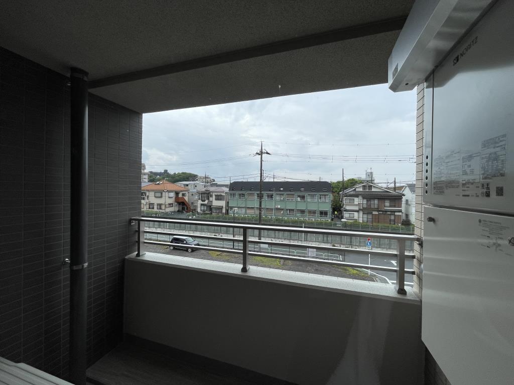 GARDEN COURT A 西高島平 ベランダ